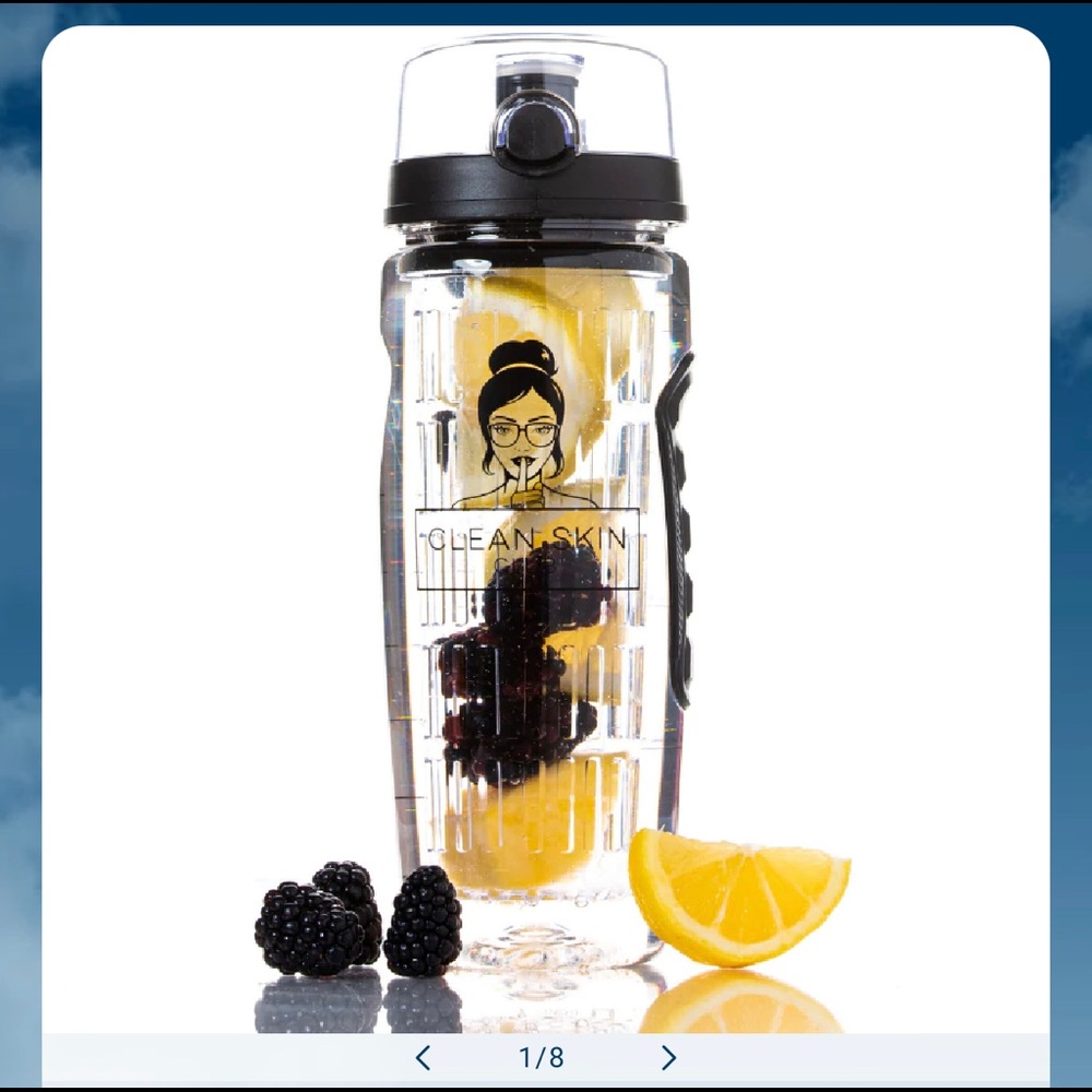 ❌3 for $25❌ clean skin club water bottle